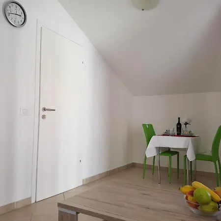 Patrizia Apartment